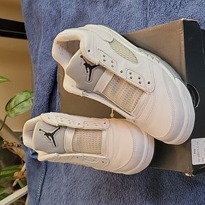 Air Jordan 5 Retro Low